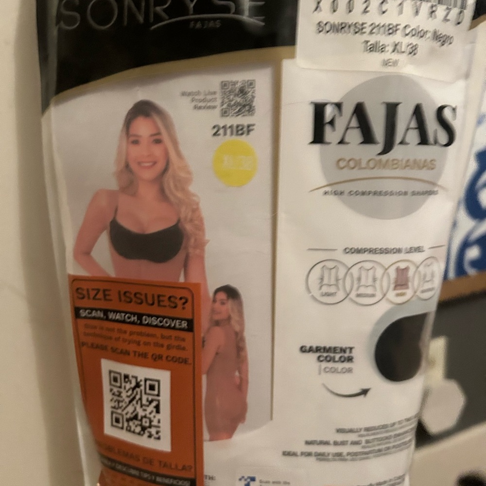 Colombian Faja - Large never used NWT